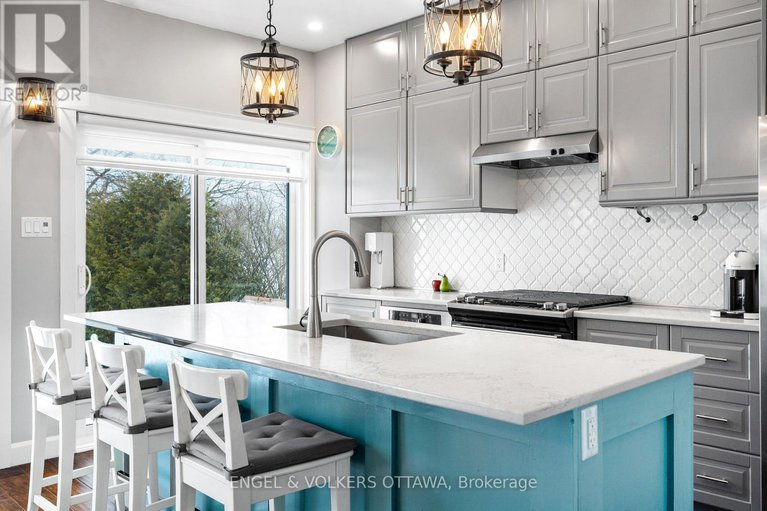 29274148/2882-bay-road/champlain-twp/champlain/ontario/K0B1K0_12