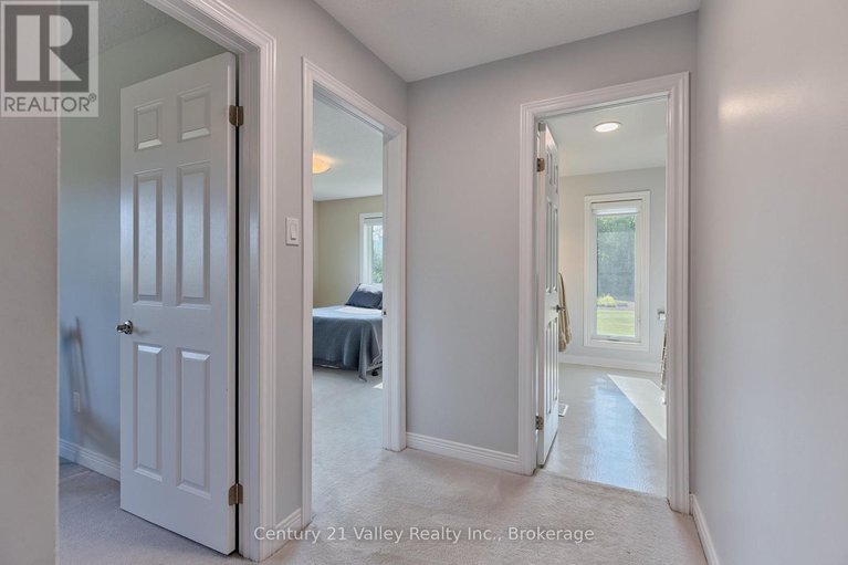 29363562/5421-carp-road/fitzroy-ward-south-east/ottawa/ontario/K0A2H0_32