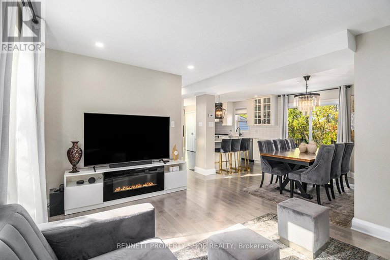 28963479/436-yves-street/town-of-rockland/clarence-rockland/ontario/K4K1E9_3