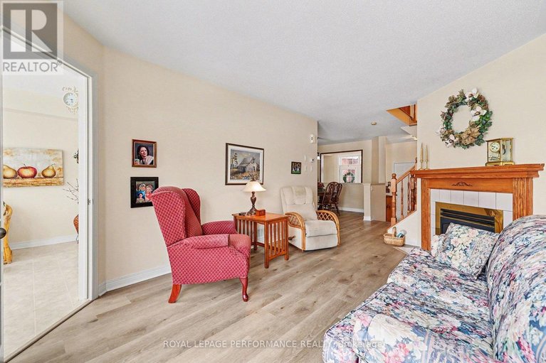29608042/214-windhurst-drive/barrhaven-east/ottawa/ontario/K2G6H9_7