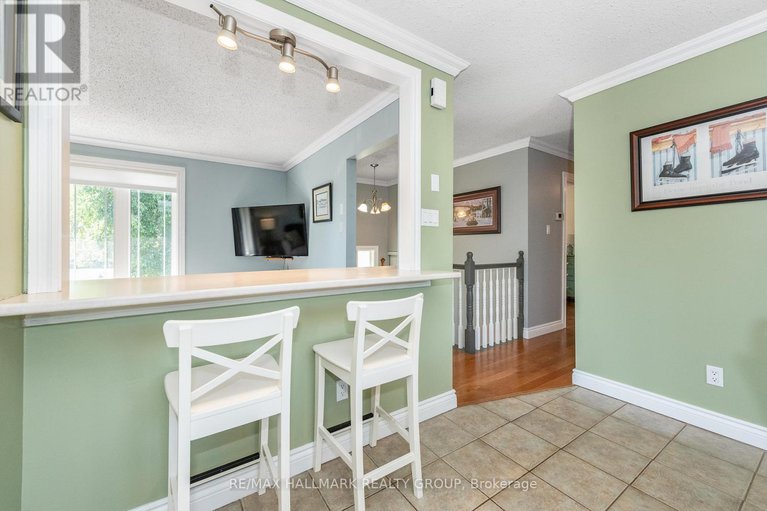 28854407/7895-popham-street/vernon/ottawa/ontario/K0A3J0_21