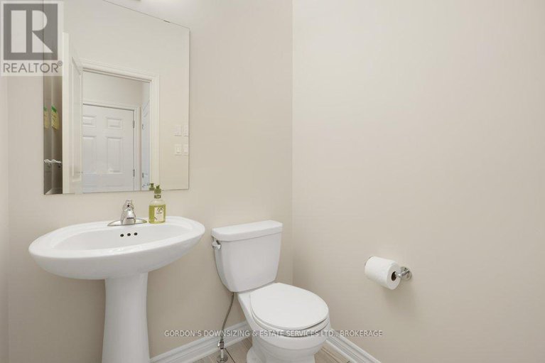 29090696/281-brambling-way/half-moon-bay/ottawa/ontario/K2J6E3_10