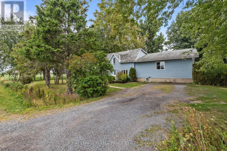 28783228/721-st-thomas-road/embrun/russell/ontario/K0A1W0_10