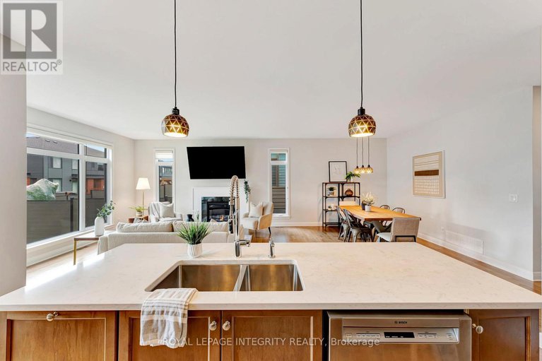 29380750/885-moses-tennisco-street/cfb-rockcliffe-and-area/ottawa/ontario/K1K5A2_25