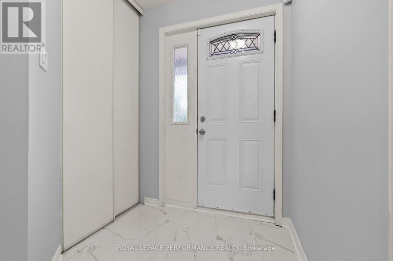 28829455/1980-boyer-road/chapel-hill/ottawa/ontario/K1C1R4_4
