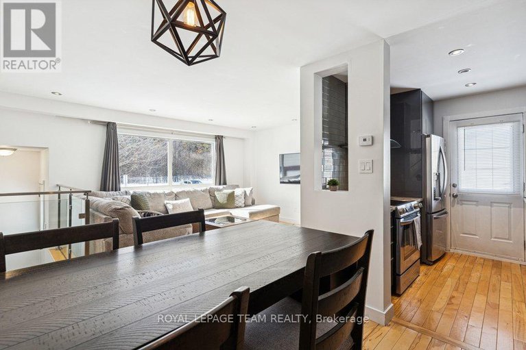 29406078/109-15b-forester-crescent/westcliffe-estates/ottawa/ontario/K2H8Y1_10