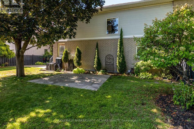 28819200/6101-arbourwood-drive/chapel-hill/ottawa/ontario/K1C7K7_44