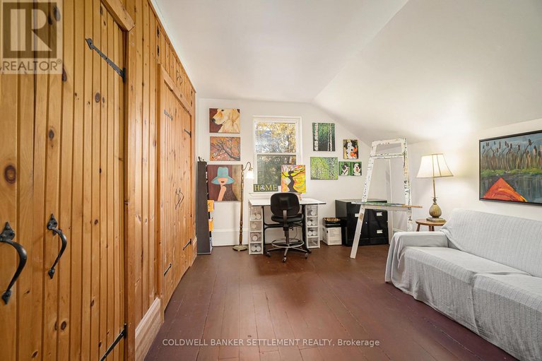 28303793/2296-south-lavant-road/lanark-highlands-dalhousie-twp/lanark-highlands/ontario/K0G1K0_26