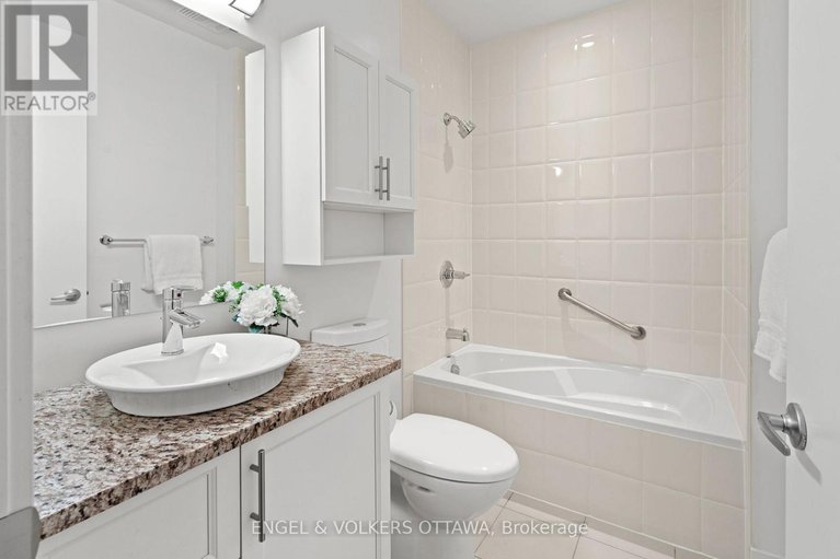 28995603/207-100-champagne-avenue-s/west-centre-town/ottawa/ontario/K1S4P4_23