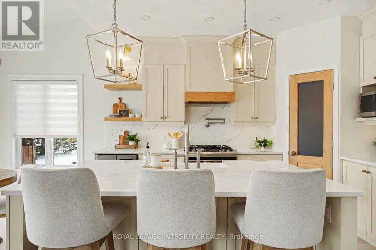 29392140/127-lachaine-street/embrun/russell/ontario/K0A1W0_13