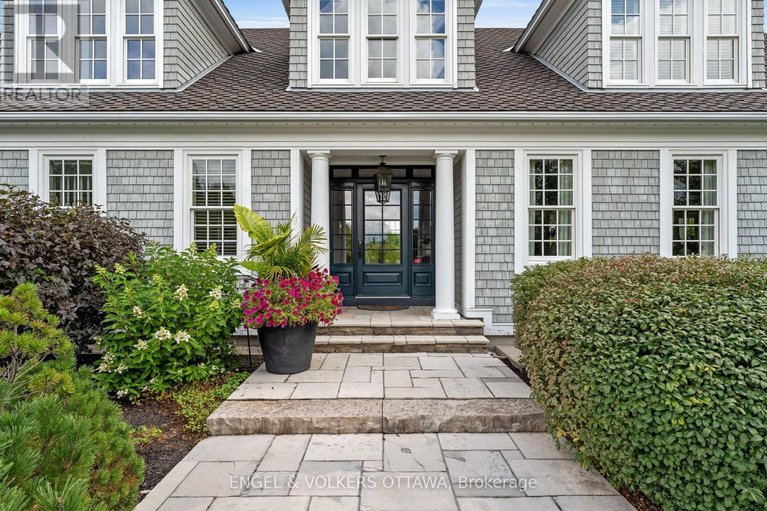 29571244/6029-rideau-valley-drive-n/manotick-south-to-roger-stevens/ottawa/ontario/K4M1B3_3