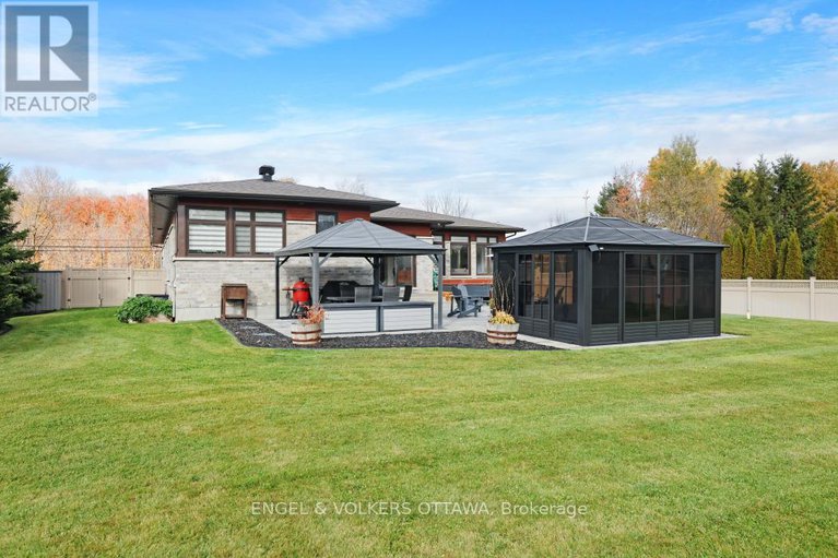 29037688/1296-bankfield-road/manotick-village-manotick-estates/ottawa/ontario/K4M1C4_48