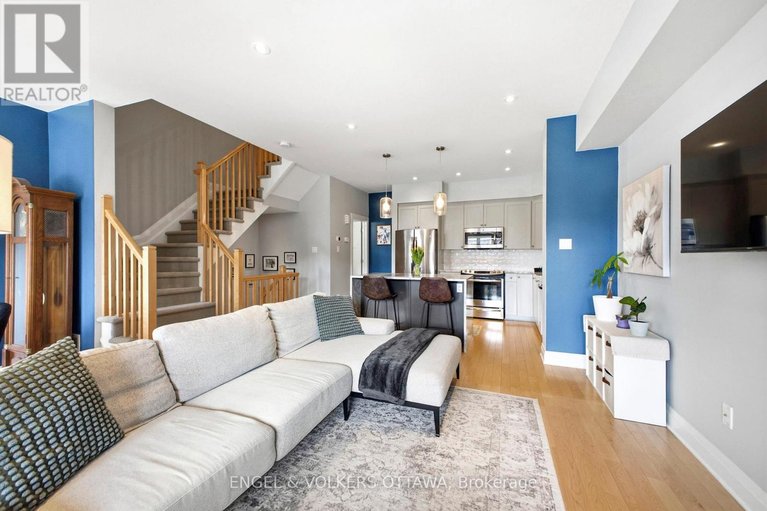 29594834/122-nutting-crescent/riverside-southgloucester-glen/ottawa/ontario/K4M0C3_15