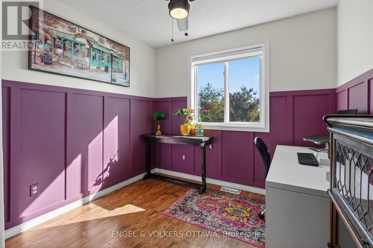 29596735/1499-corsham-avenue/fallingbrookpineridge/ottawa/ontario/K4A3M6_27