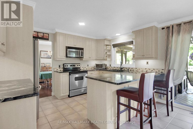 28543028/6942-gallagher-road/rideau-twp-s-of-reg-rd-6-w-of-mccordick-rd/ottawa/ontario/K0A2T0_25