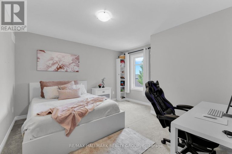 28498847/215-blackhorse-drive/north-grenville-twp-kemptville-south/north-grenville/ontario/K0G1J0_30