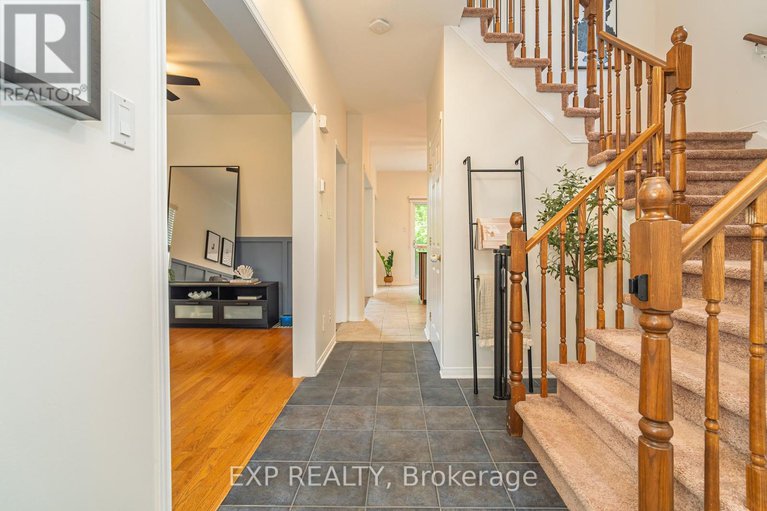 28394255/1091-rocky-harbour-crescent/riverside-southgloucester-glen/ottawa/ontario/K1V1V4_7