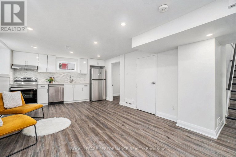 29325454/26-majestic-drive/manordale/ottawa/ontario/K2G1C7_16