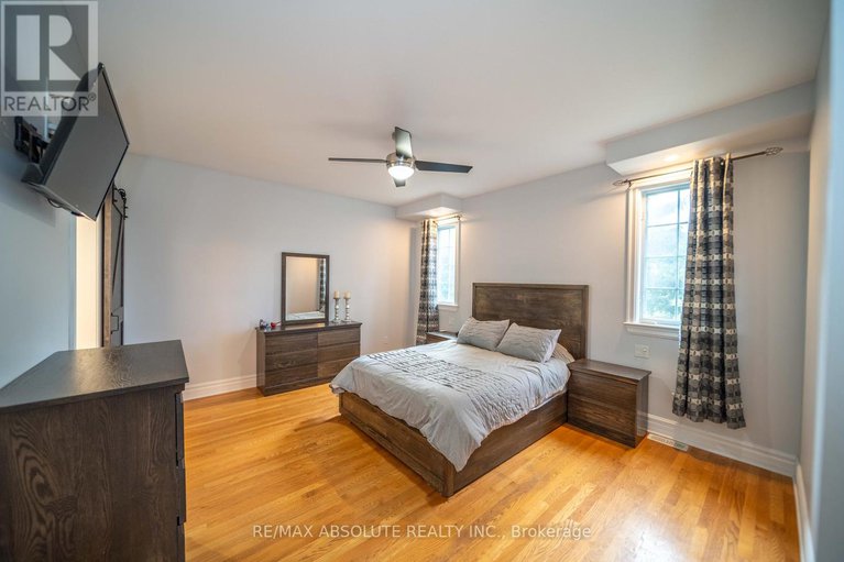 28781773/735-st-thomas-road/russell-twp/russell/ontario/K0A1W0_19