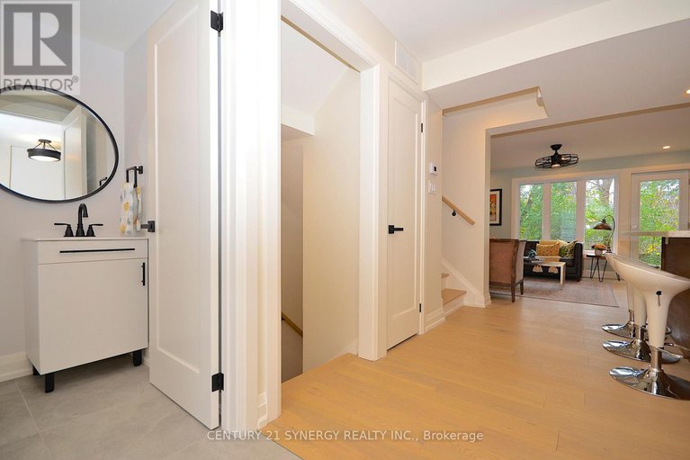 29092514/32-660-hochelaga-street/carson-meadows/ottawa/ontario/K1K2E9_3