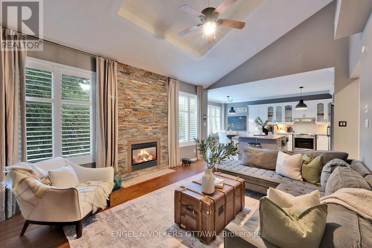 29038838/5-wynridge-place/emerald-meadowstrailwest/ottawa/ontario/K2M2S9_14