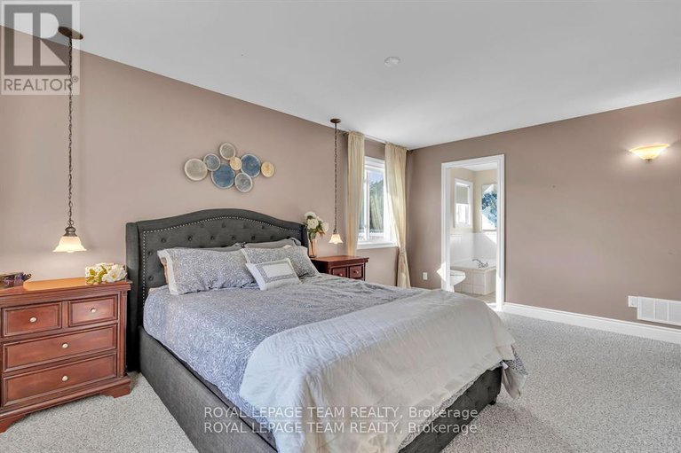 28963477/5705-lombardy-drive/osgoode/ottawa/ontario/K0A2W0_16