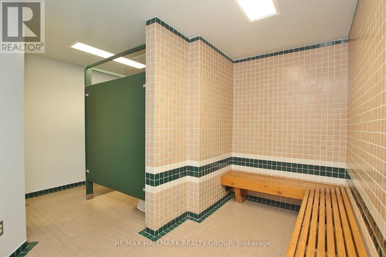 29629891/305-80-sandcastle-drive/leslie-park/ottawa/ontario/K2H9E7_38