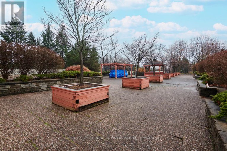 29142164/714-40-landry-street/vanier/ottawa/ontario/K1L8K4_29