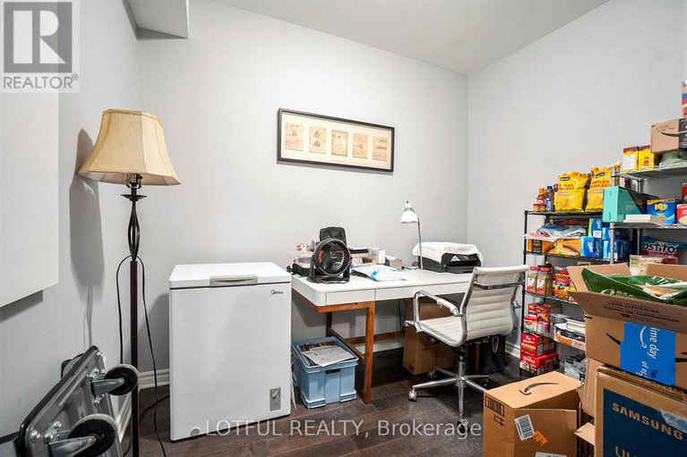 28673852/110-120-prestige-circle/chatelaine-village/ottawa/ontario/K4A1B4_16