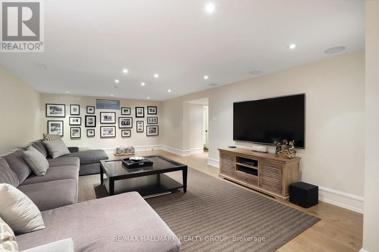 29403866/525-piccadilly-avenue/ottawa-west/ottawa/ontario/K1Y0H7_40