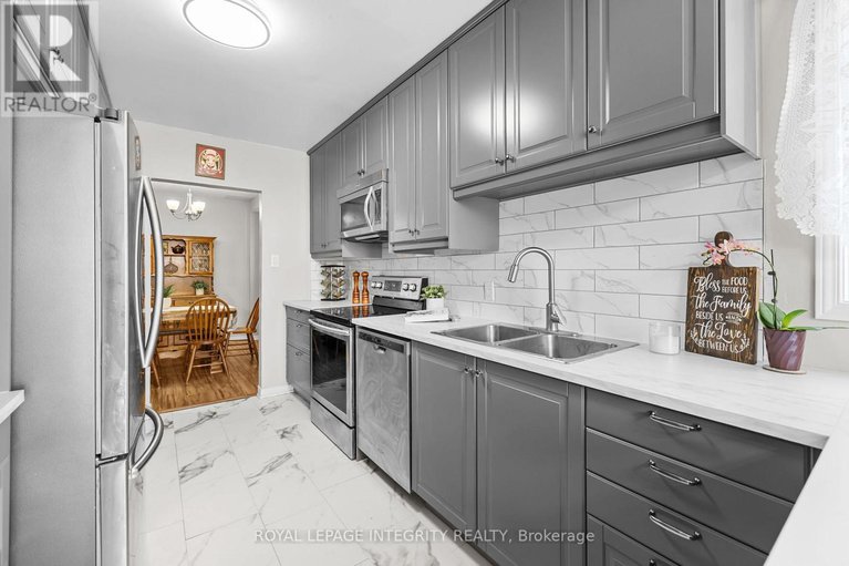 29209595/13-banchory-crescent/morgans-grantsouth-march/ottawa/ontario/K2K2V4_13