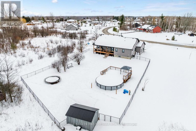 29400692/120-stirling-crescent/north-grenville-twp-kemptville-east/north-grenville/ontario/K0G1J0_42