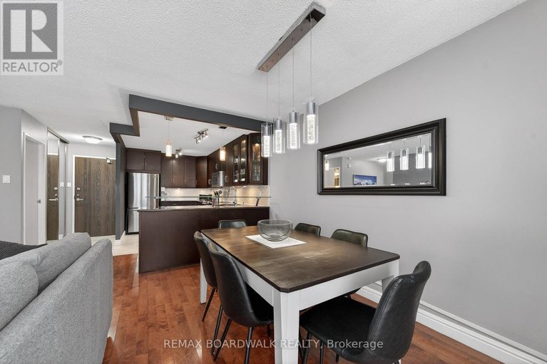 29509704/704-1785-frobisher-lane/riverview-park/ottawa/ontario/K1G3T7_11