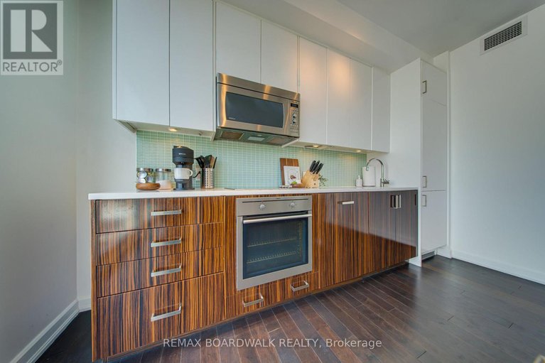 29339119/803-300-lisgar-street/ottawa-centre/ottawa/ontario/K2P0E2_7