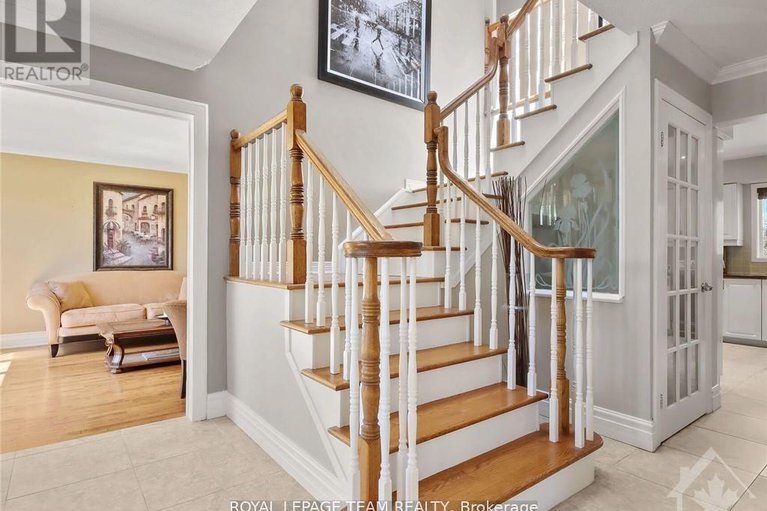 29069392/1105-cindy-hill-crescent/manotick-long-island-nicholls-island/ottawa/ontario/K4M1E8_19