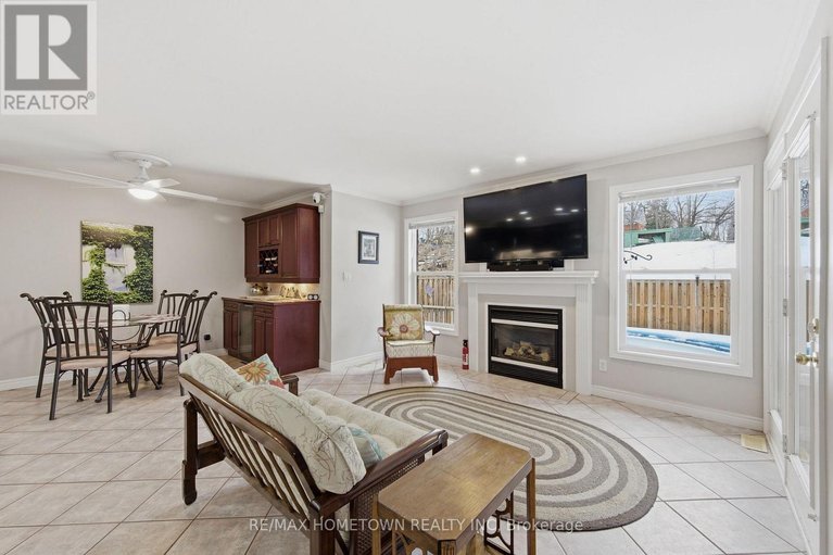 29672154/125-butlers-crescent/brockville/brockville/ontario/K6V7K8_14