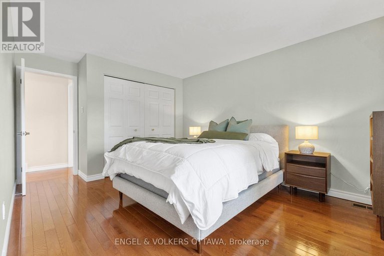 28648690/97-queensline-drive/bruce-farmgraham-parkqualicumbellands/ottawa/ontario/K2H7J6_17