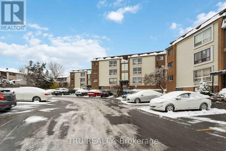 29096020/8-898-elmsmere-road/beacon-hill-south/ottawa/ontario/K1J7T6_21