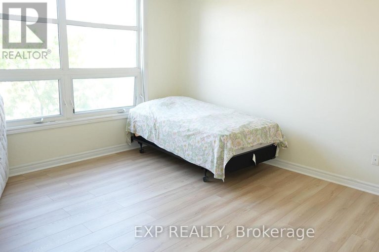 28422243/205-200-glenroy-gilbert-drive/strandherd/ottawa/ontario/K2J5G3_12