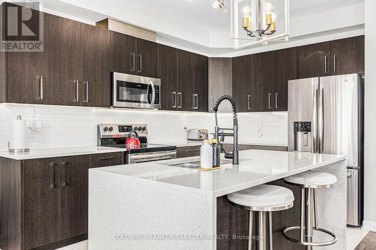 28578169/2067-caltra-crescent/half-moon-bay/ottawa/ontario/K2J6V5_11