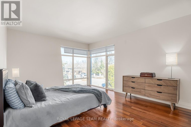 28315914/37-rothwell-drive/rothwell-heights/ottawa/ontario/K1J7G5_28