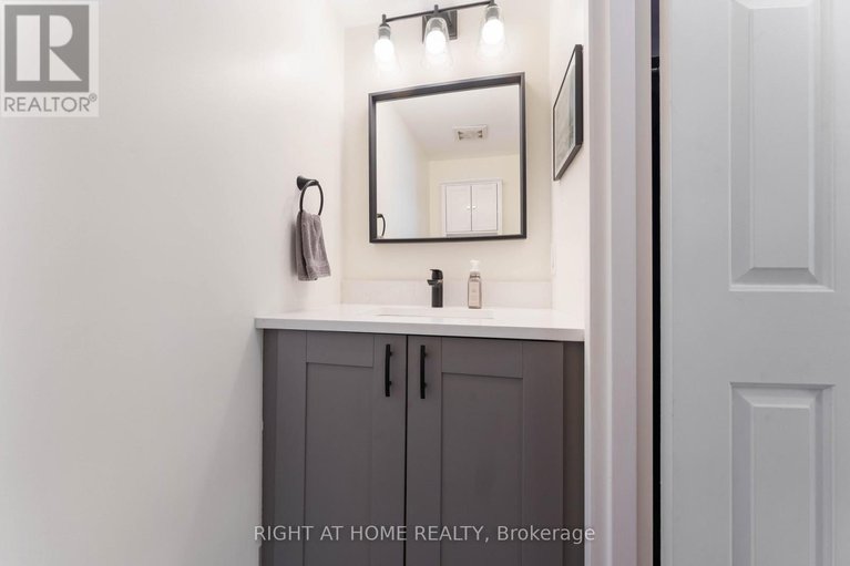 28900182/801-470-laurier-avenue-w/ottawa-centre/ottawa/ontario/K1R7W9_21