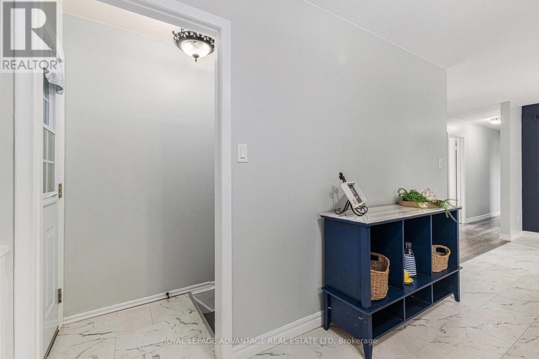 28608040/136-stamford-drive/drummond-n-elmsley-drummond-twp/drummondnorth-elmsley/ontario/K7H1A5_13