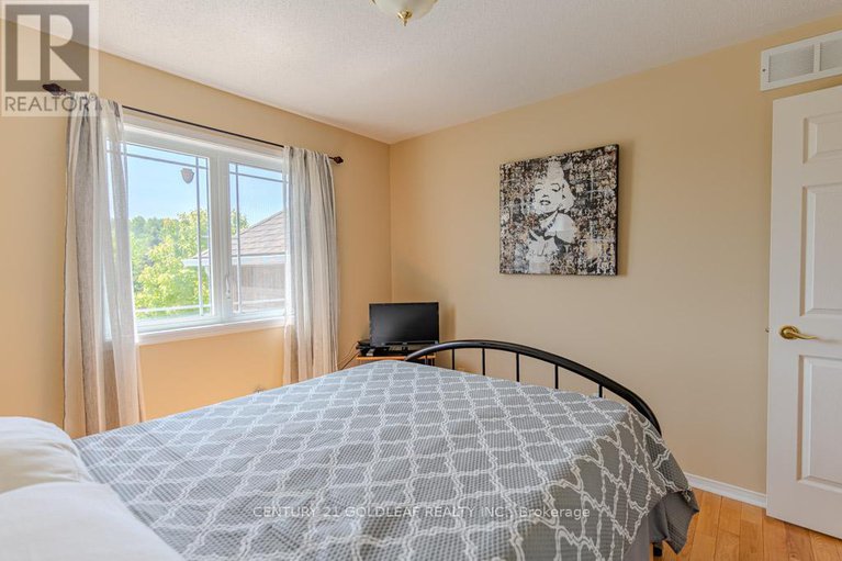 28617120/681-aquaview-drive/avalon-east/ottawa/ontario/K4A4W5_37