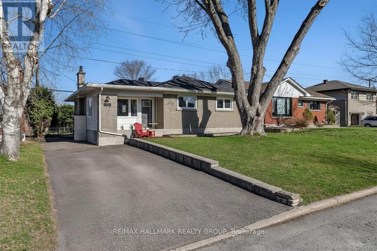 29670694/1138-sherman-drive/bel-air-heights/ottawa/ontario/K2C2M4_1