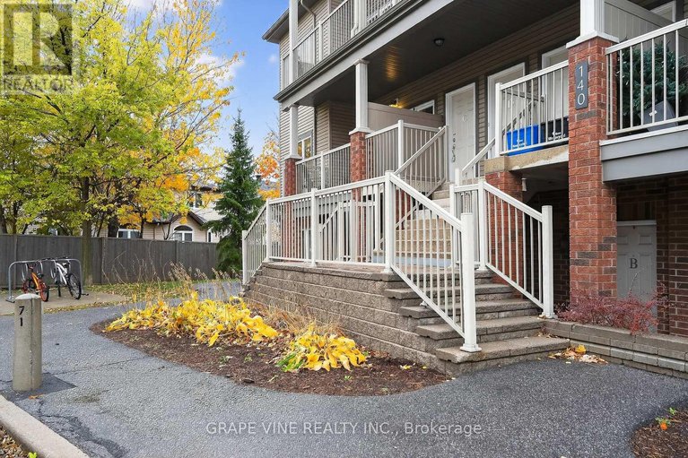 29080513/c-140-mocha-private/blossom-parkkemp-parkfindlay-creek/ottawa/ontario/K1T0K5_3