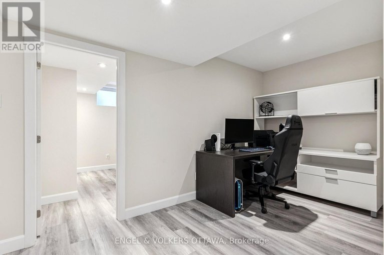 28649203/529-lucent-street/village-of-russell/russell/ontario/K4R0G3_39