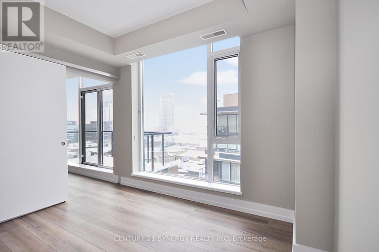 29254436/814-360-patricia-avenue/westboro-south/ottawa/ontario/K1Z0A8_14