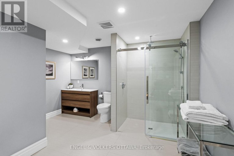 29015597/5906-longhearth-way/manotick-east-to-manotick-station/ottawa/ontario/K4M1M1_37