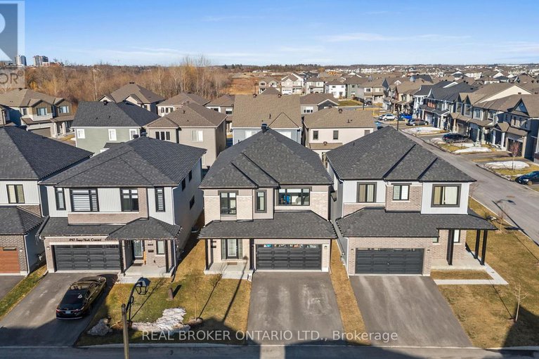 28309784/845-snap-hook-crescent/half-moon-bay/ottawa/ontario/K2J6V7_36
